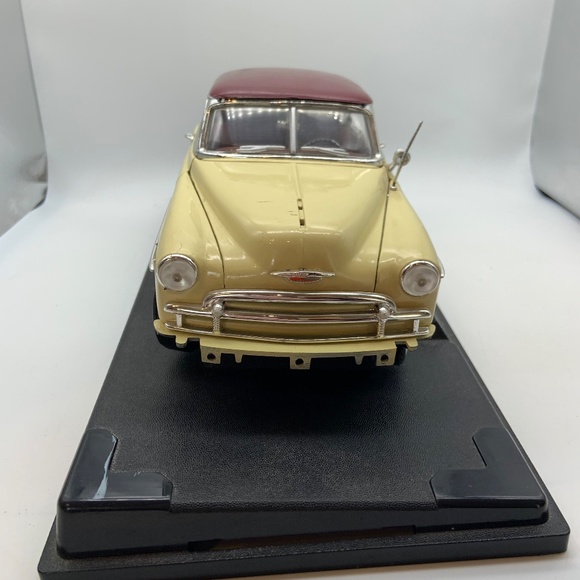 Vintage 1950 Chevy Bel Air Retro Metal Car Model Motor Max Yellow - Picture 6 of 16